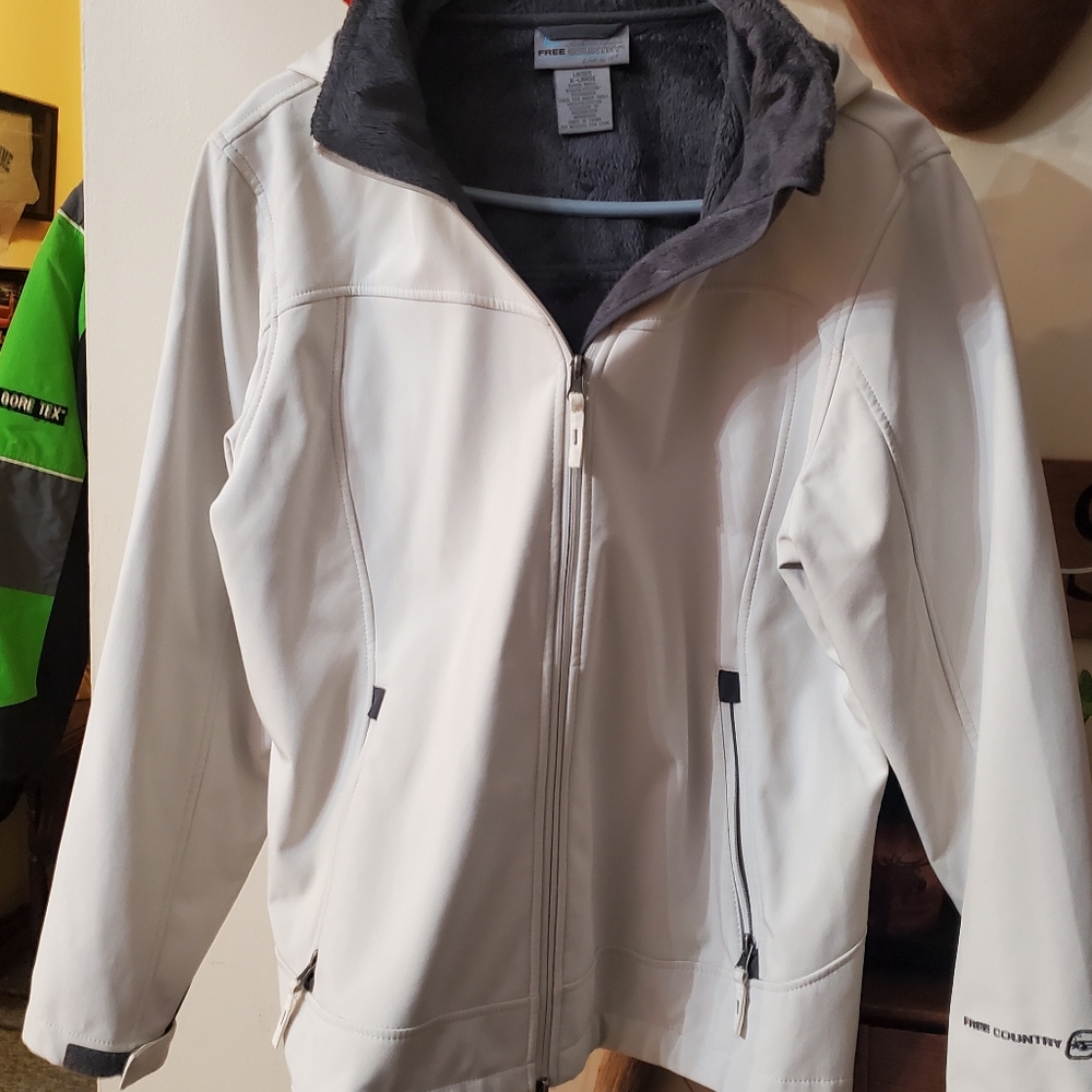Jacket - Picture 3 of 3